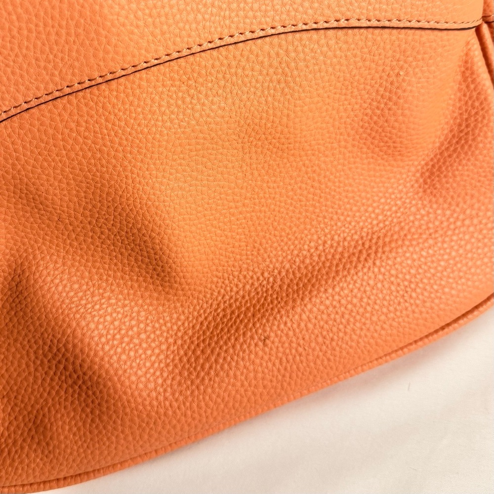 👜 Nanette Lepore Tan Pebbled Faux Leather Crossbody / Clutch - Picture 13 of 14